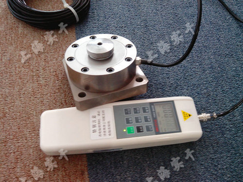 數(shù)字壓力計圖片