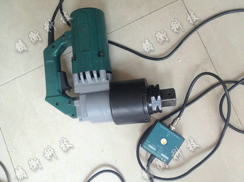 200N.m電動(dòng)扭矩扳手